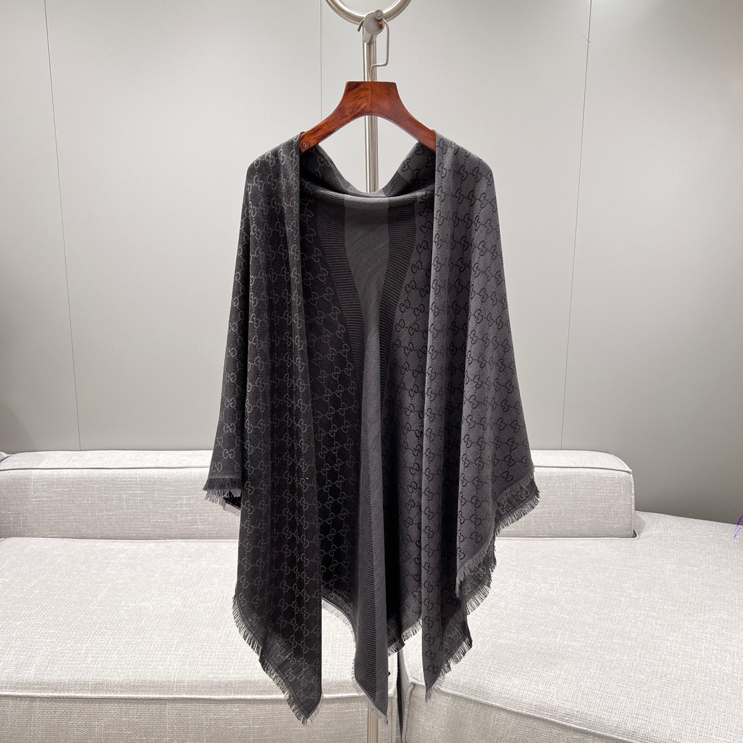 Bagsaaa Gvc*1 Scarf - 140x140 cm