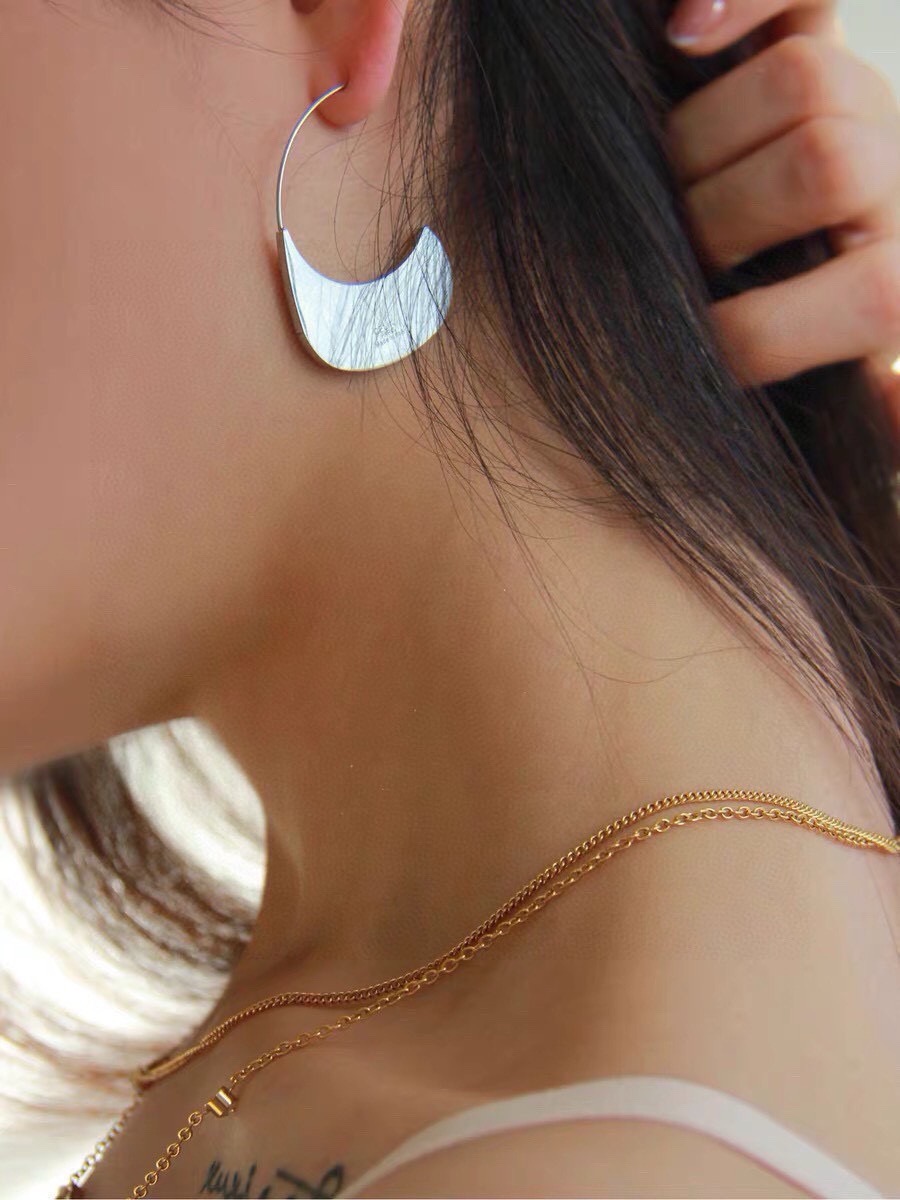 Bagsaaa Ce1i*e Earrings 01