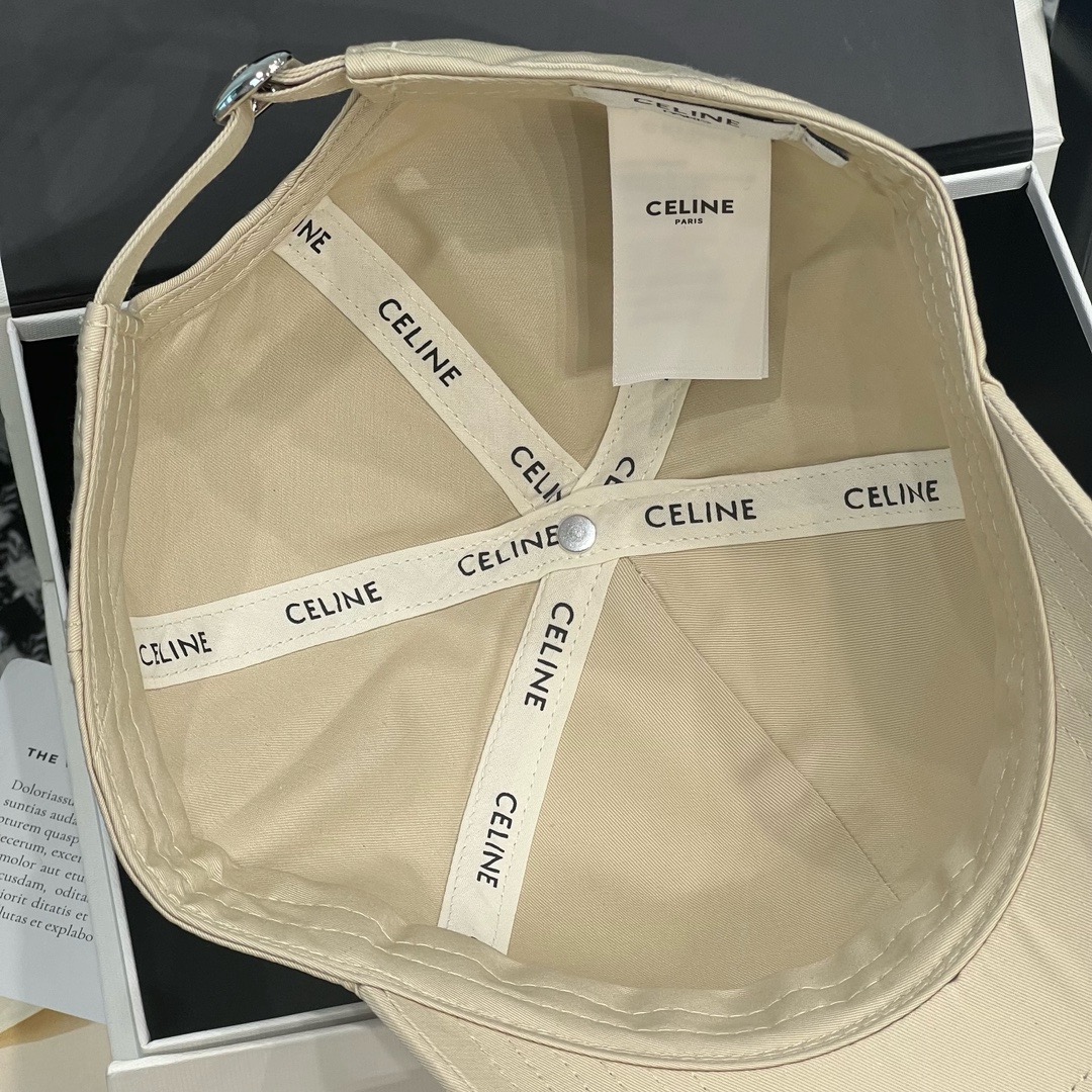 Bagsaaa Ce1i*e Hat 01