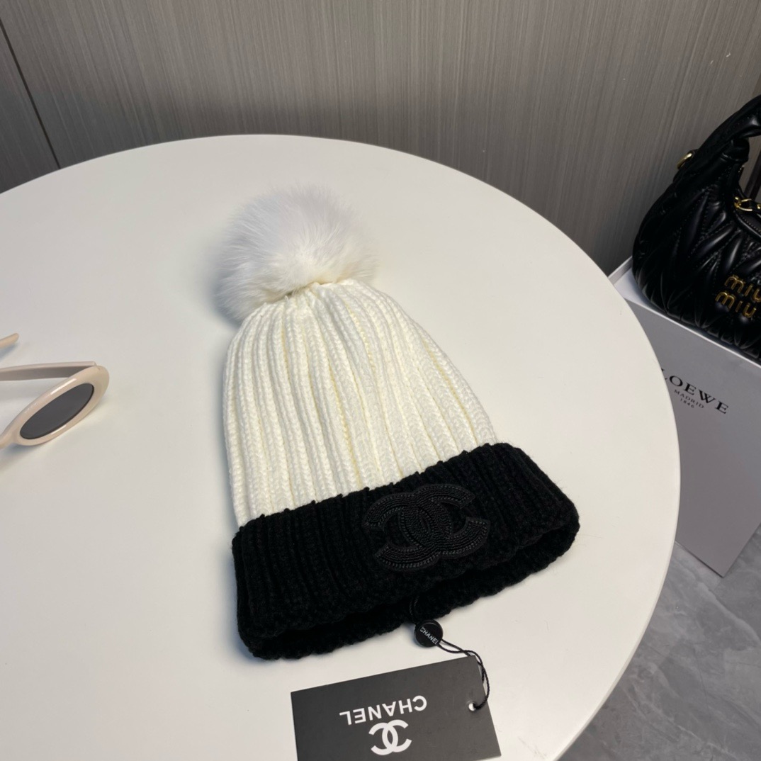 Bagsaaa Ch**el Wool Beanie 07