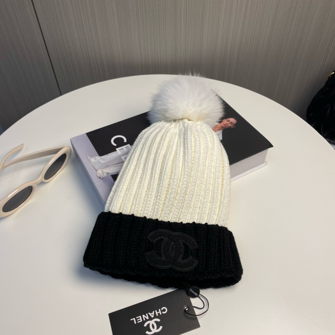 Bagsaaa Ch**el Wool Beanie 07