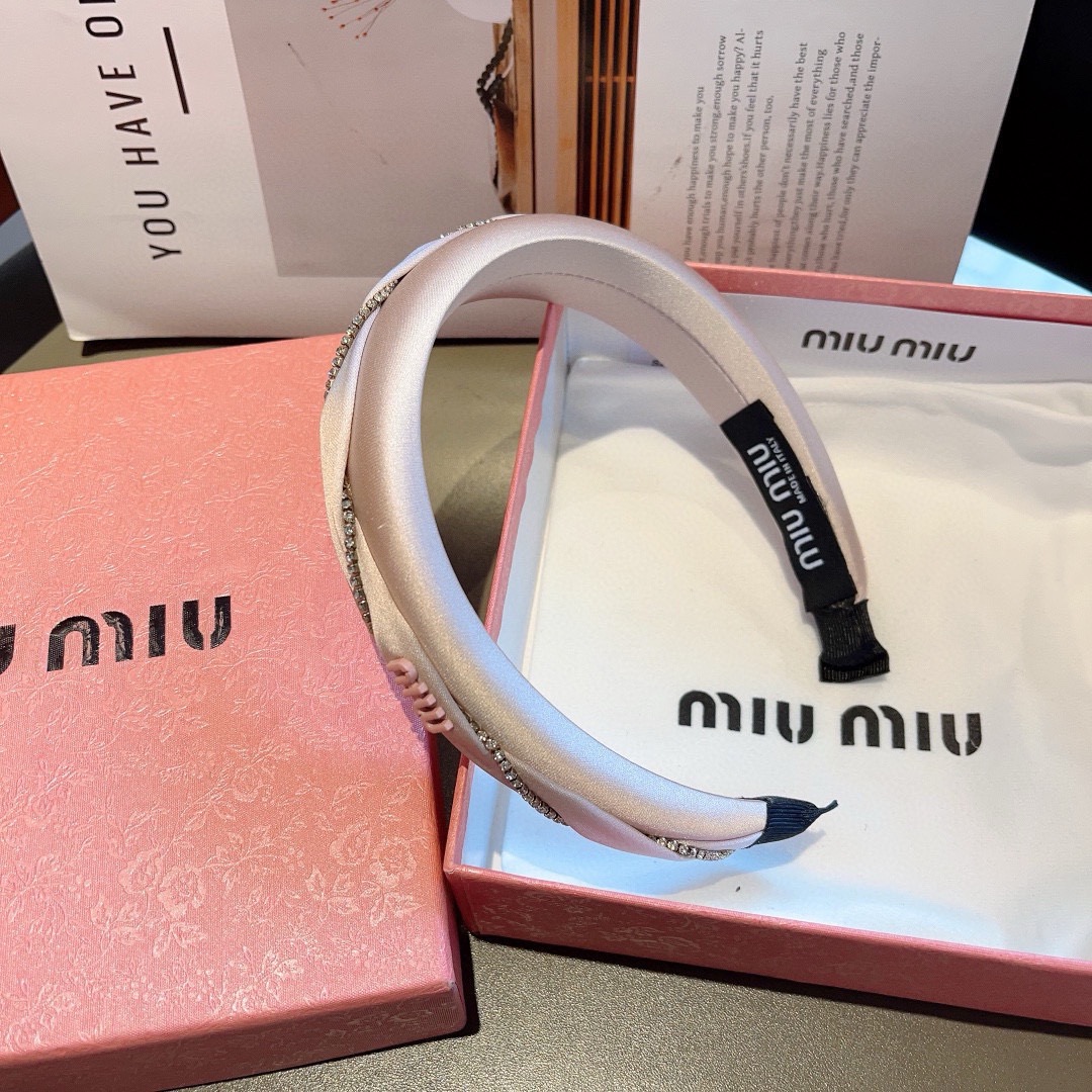 Bagsaaa M1um1u Headband 02
