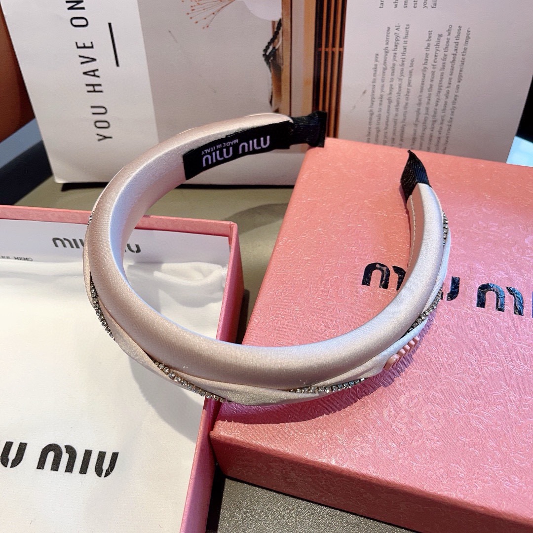 Bagsaaa M1um1u Headband 02