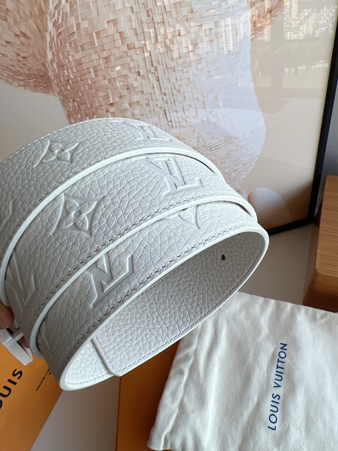 Bagsaaa LV Belt Full White