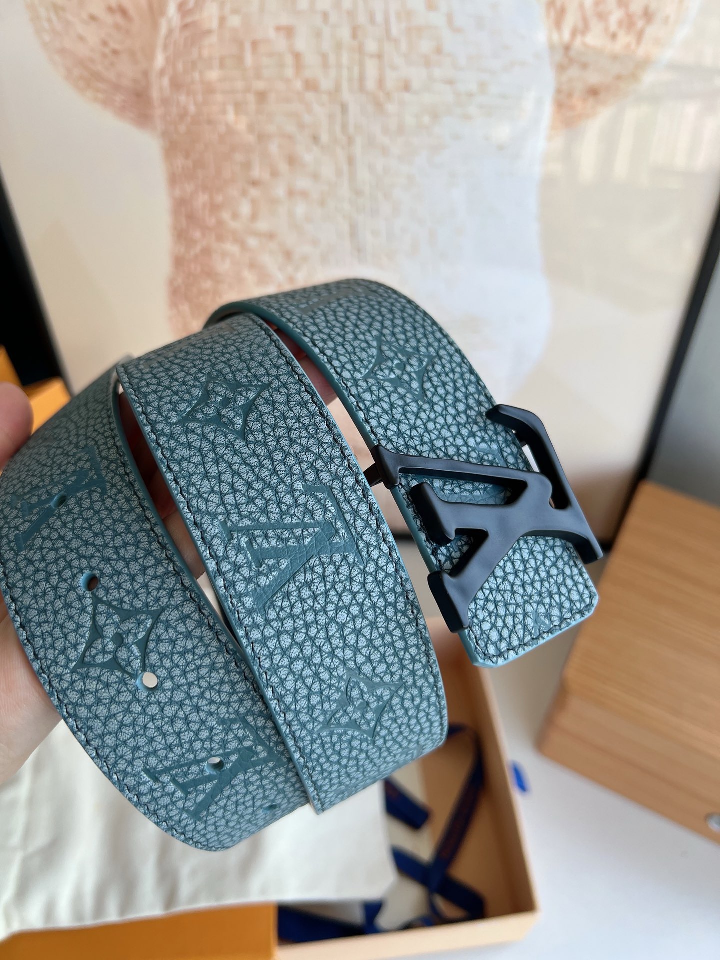 Bagsaaa LV Belt Blue