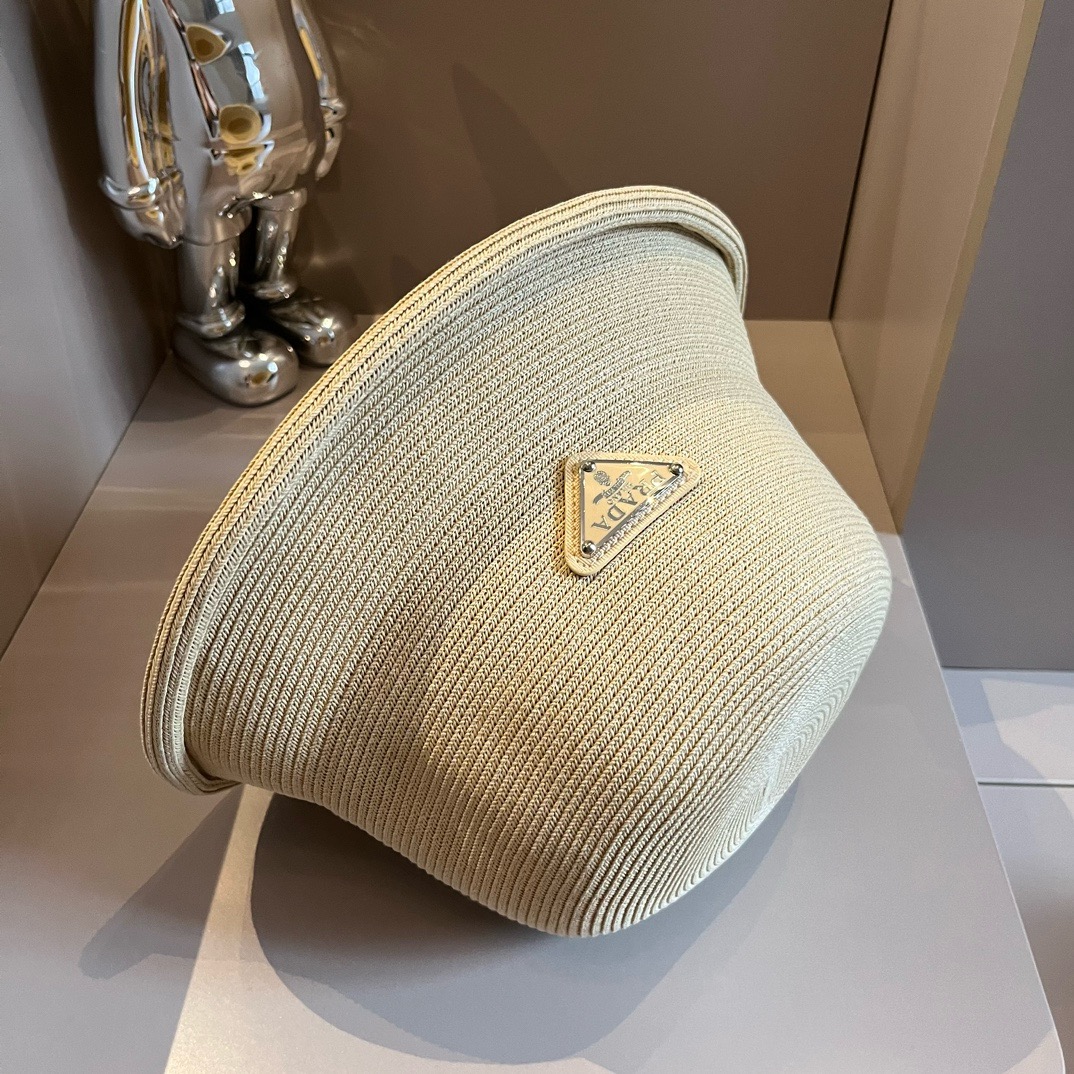 Bagsaaa Pra*a Hat 04