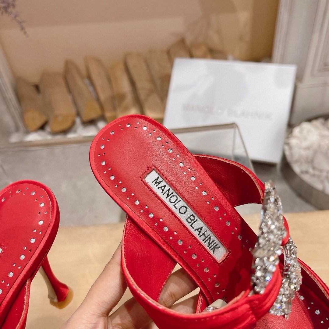 Bagsaaa Man010 B1ahn*k Heels