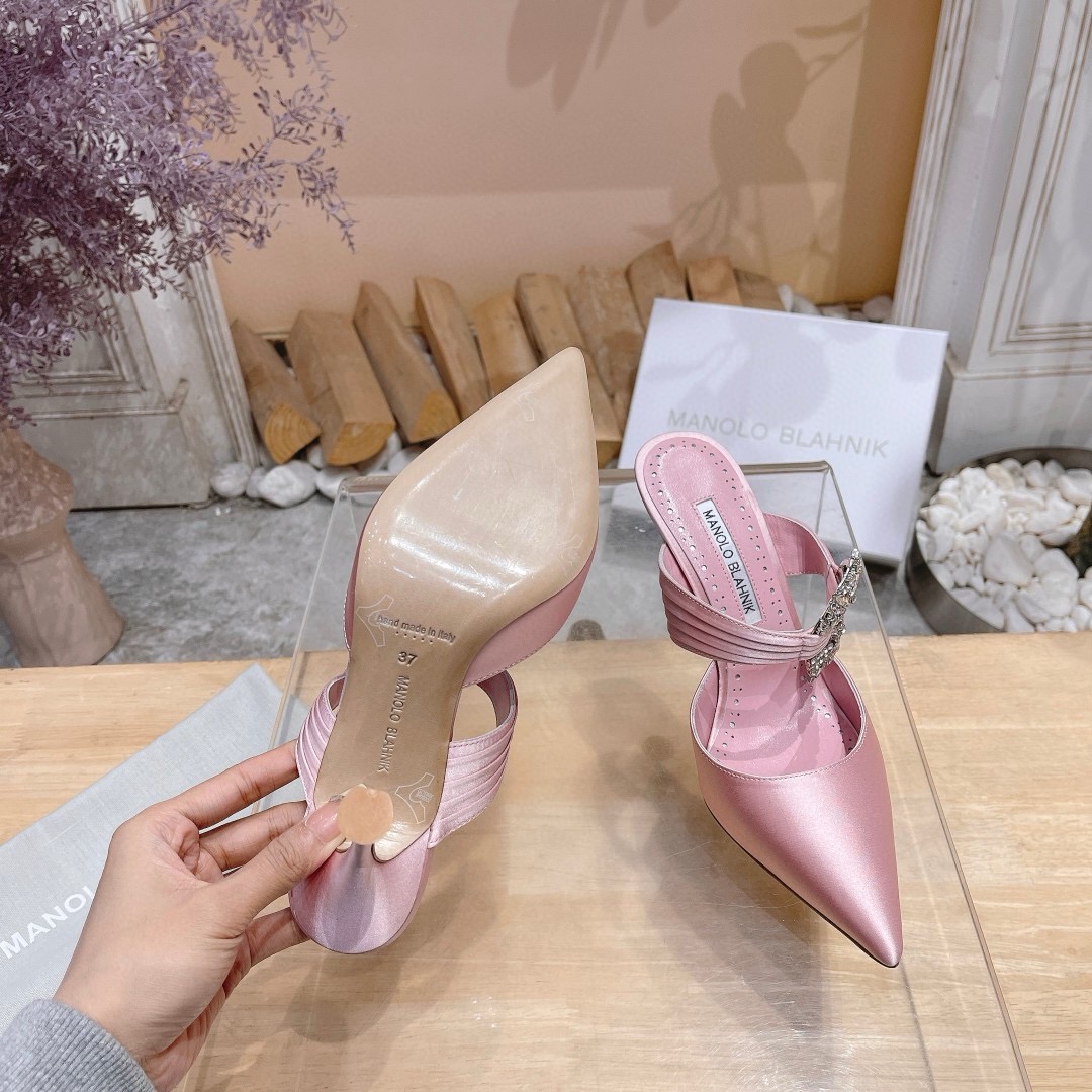 Bagsaaa Man010 B1ahn*k Heels 01