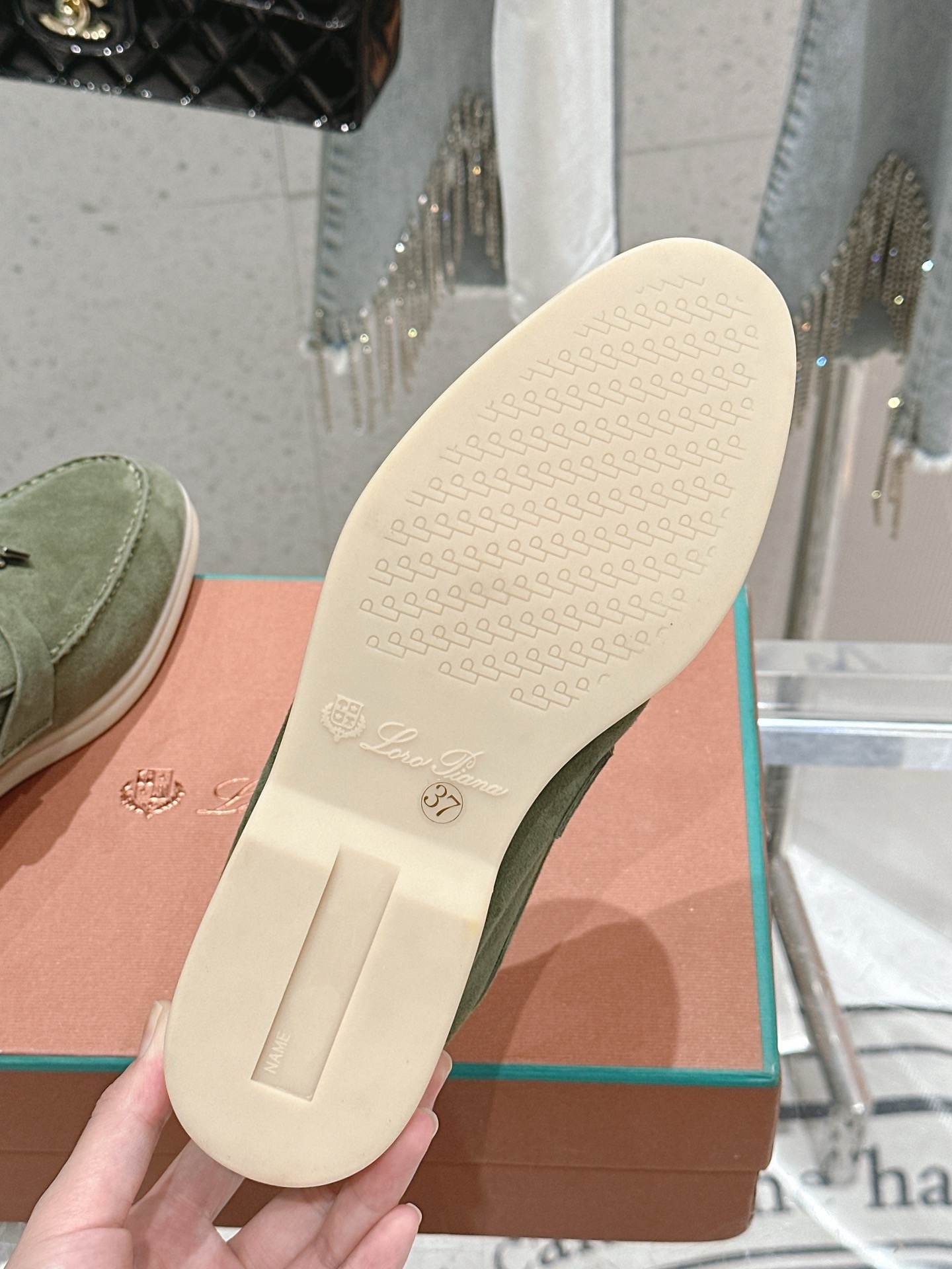Bagsaaa L0r0 P1ana Summer Charms Walk Moccasin Green Suede