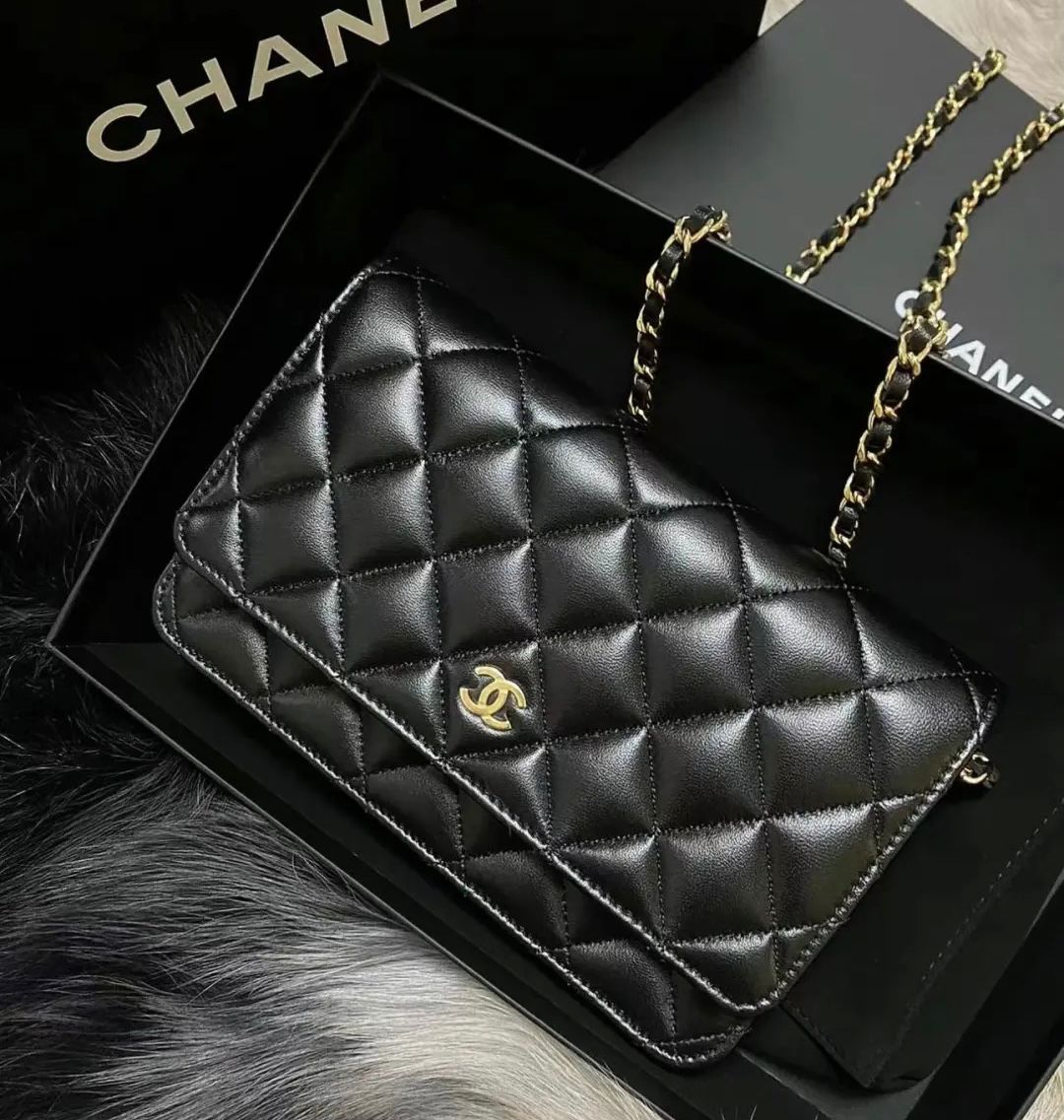 Bagsaaa Ch**el Classic Wallet On Chain AP0250 Black & Gold - 12,3 × 19,2 × 3,5 cm