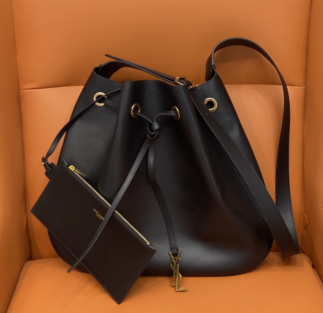 Bagsaaa Y51 Paris Vii Large Flat Hobo Bag In Smooth Leather Black - 44 X 33 X 2 cm 