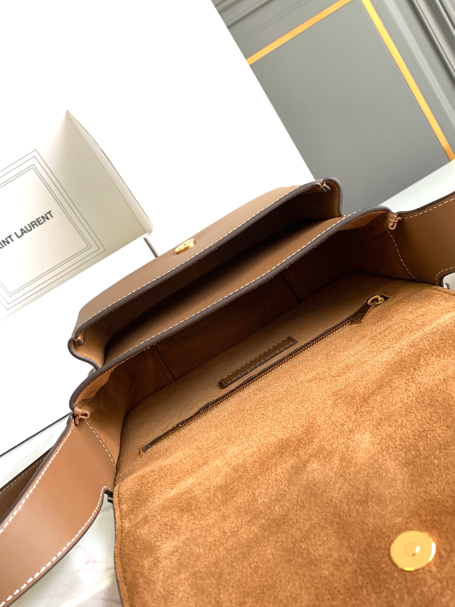Bagsaaa Y51 Niki besace in leather light brown - 21.5 X 16 X 9.5 CM