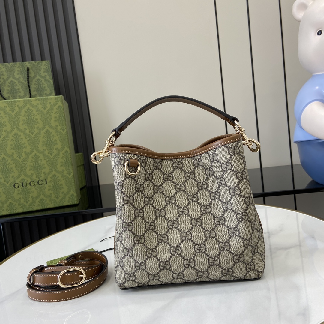 Bagsaaa Gvc*1 GG Emblem Mini Bucket Bag 815118 - 19x18x11 cm