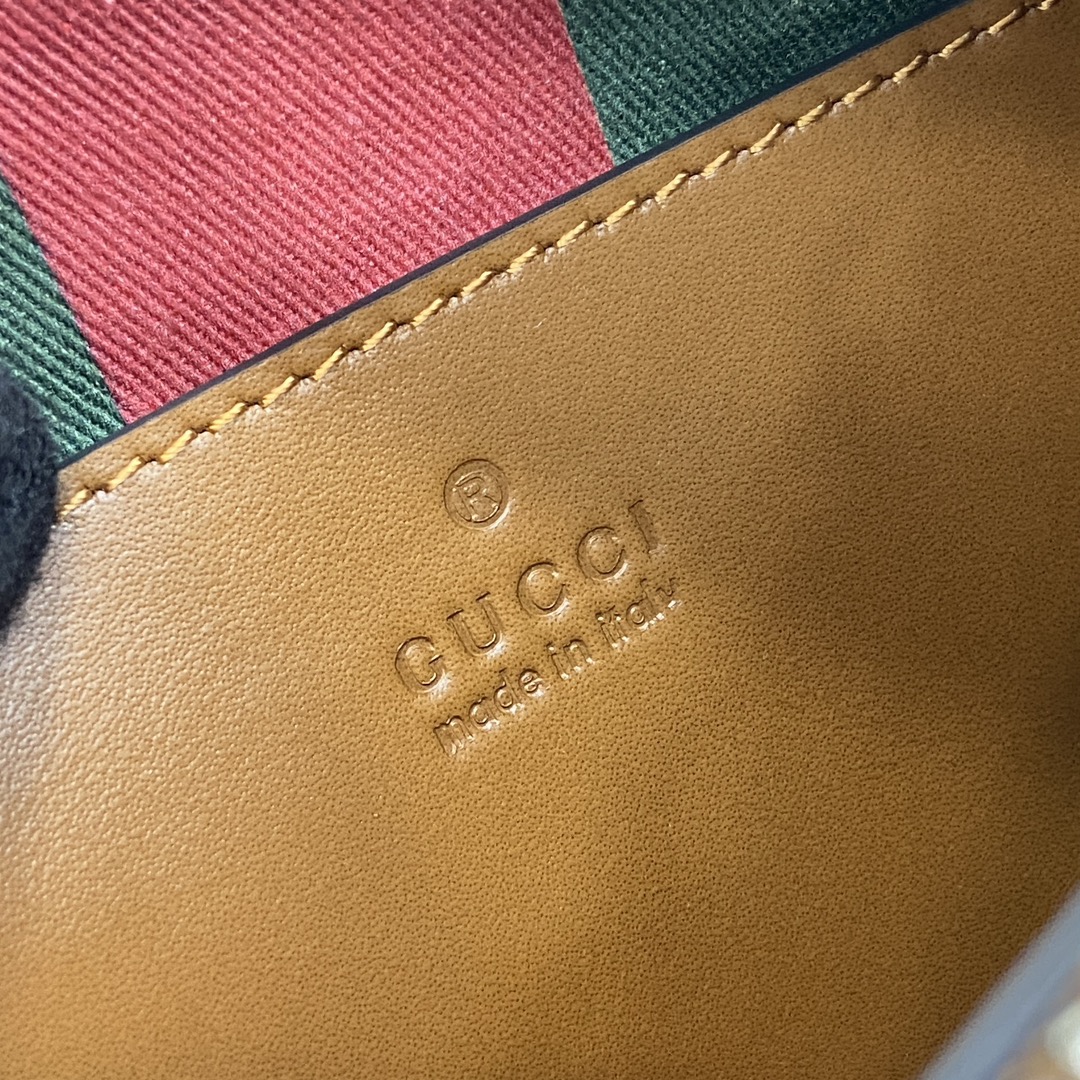 Bagsaaa Gvc*1 GG Emblem Small Shoulder Bag 815218 - 24.5x16x6cm
