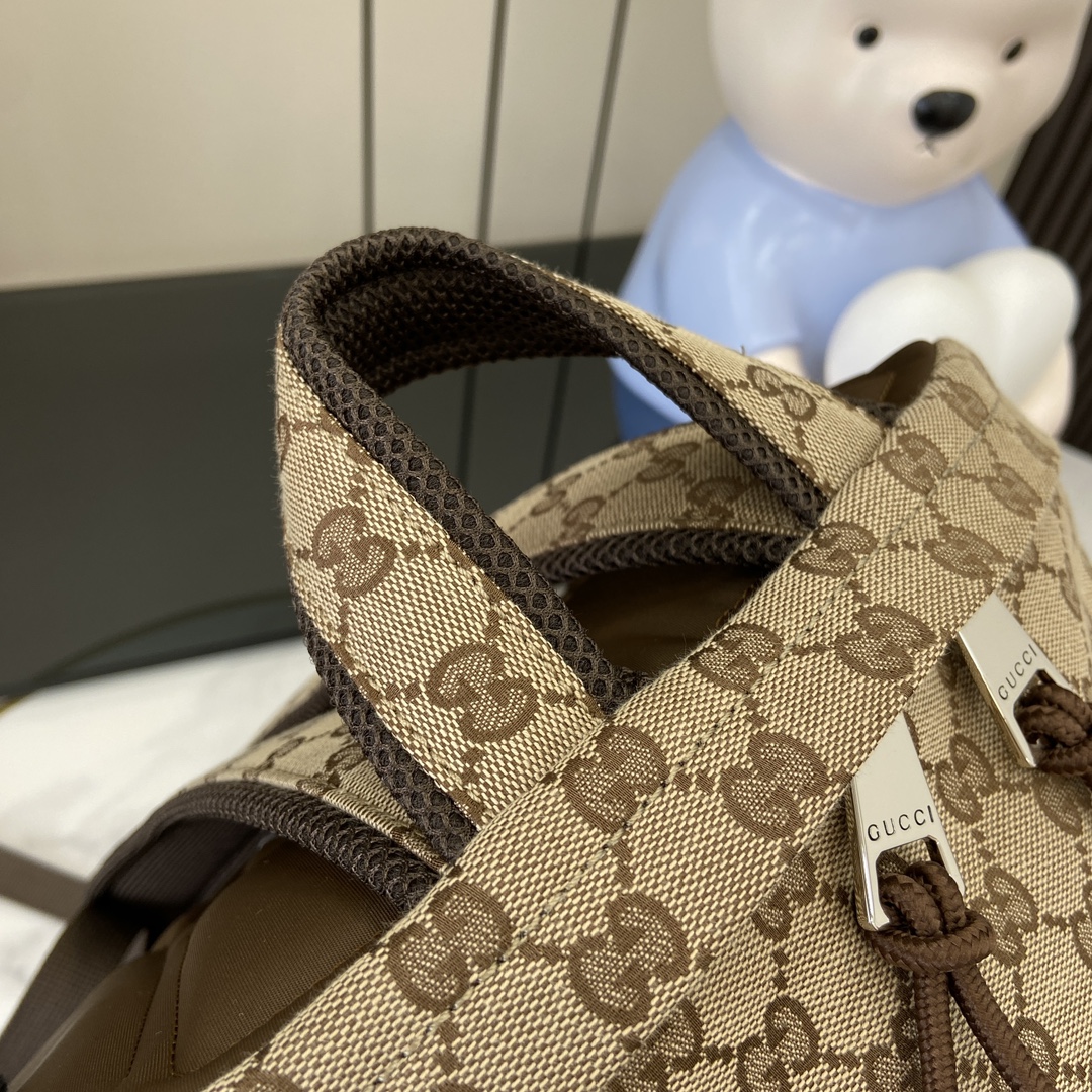 Bagsaaa Gvc*1 Large backpack with Gvc*1 logo - 48cm