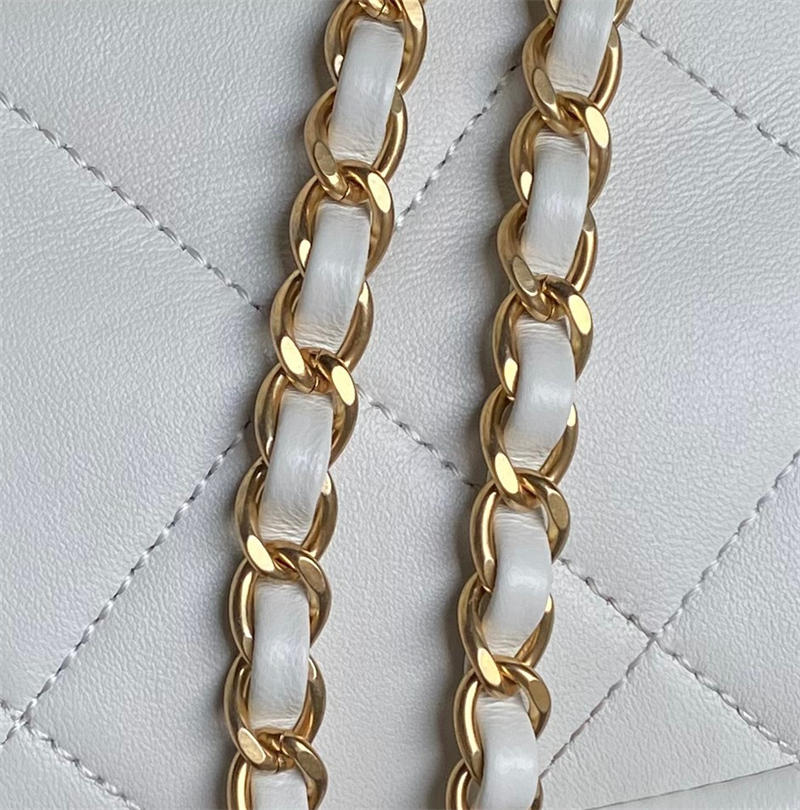 Bagsaaa Ch**el Clutch AS5038 White - 19 × 25 × 3 cm