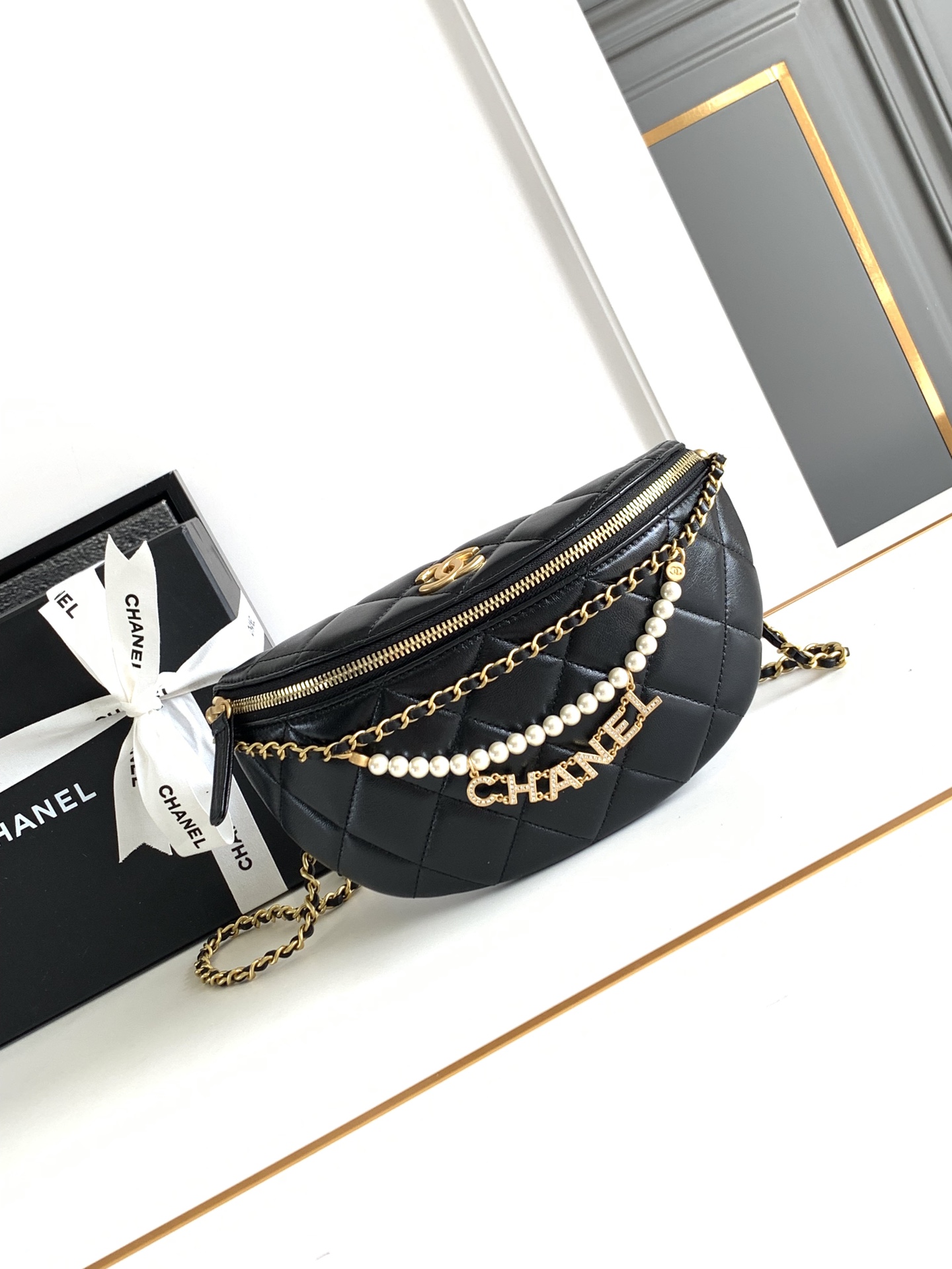 Bagsaaa Ch**el Waist Bag AS4991 Black & Imitation Pearls - 17 × 24 × 11 cm