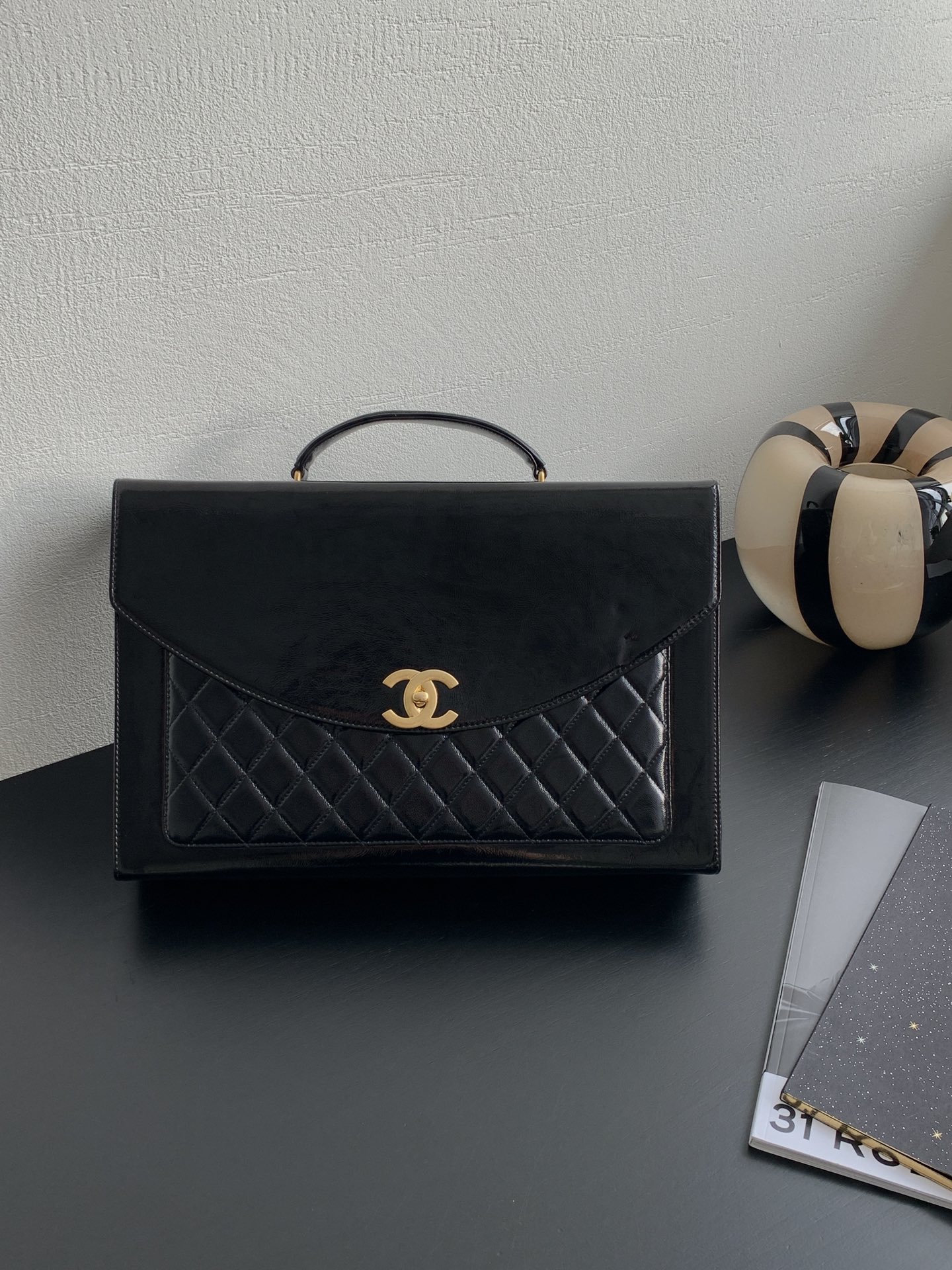 Bagsaaa Ch**el Briefcase AS5016 Black Patent Crumpled Lambskin - 23 × 36 × 7 cm