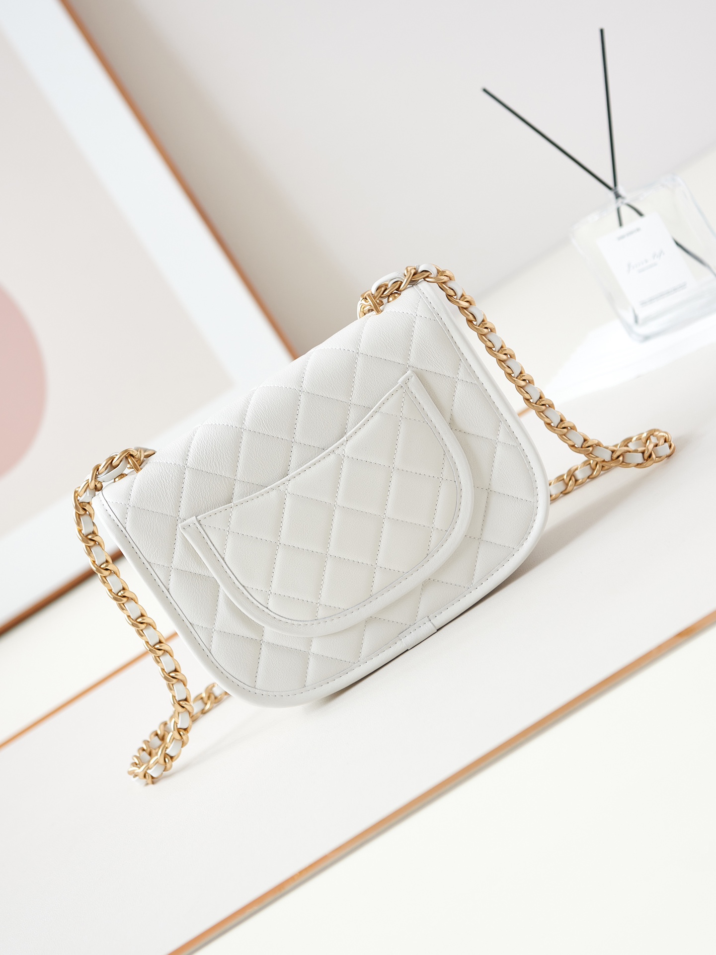 Bagsaaa Ch**el Messenger Bag AS4845 White Calfskin - 16.5 × 23.5 × 5.5 cm
