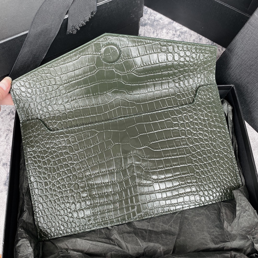Bagsaaa Y51 Uptown Pouch In Crocodile-Embossed Shiny 565739 Green - 27 x 16 x 2 CM