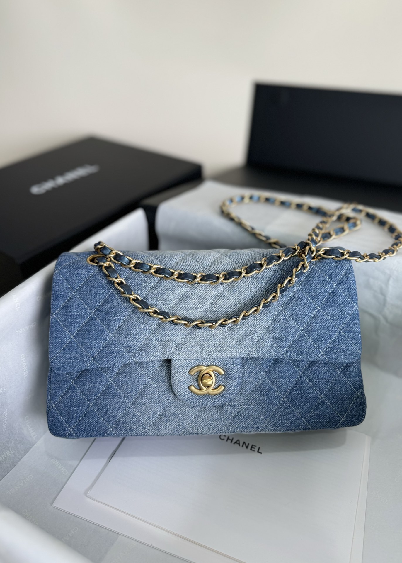 Bagsaaa Ch**el Flap Bag Classic 11.12 Washed Denim Blue A01112 - 15.5 × 25.5 × 6.5 cm