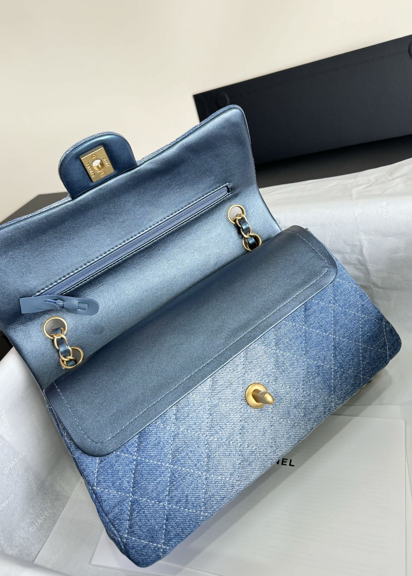 Bagsaaa Ch**el Flap Bag Classic 11.12 Washed Denim Blue A01112 - 15.5 × 25.5 × 6.5 cm
