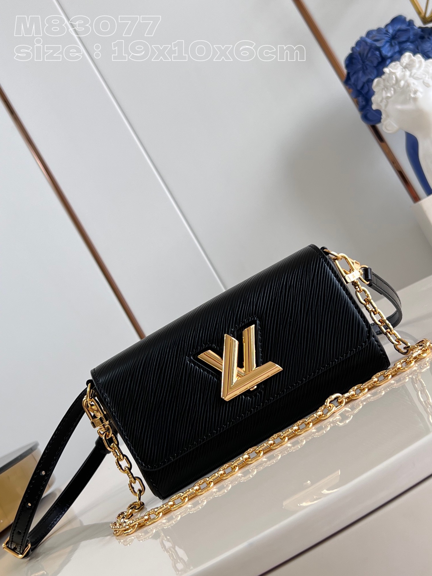 Bagsaaa L0vis Vvtt0n M83077 Twist West Pochette Bag Black - 19 x 10.5 x 6.5 cm