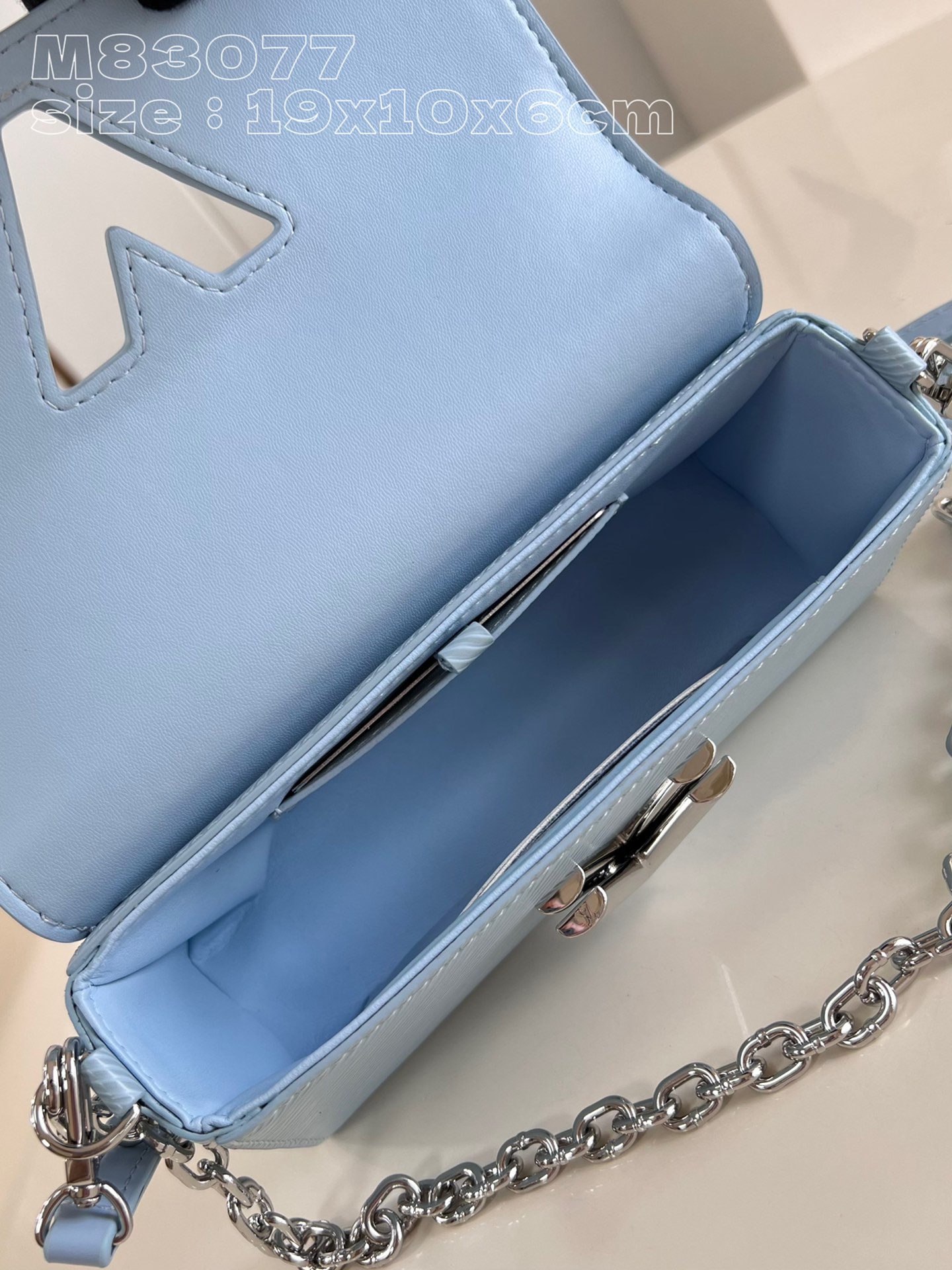 Bagsaaa L0vis Vvtt0n M83478 Twist West Pochette Bag Ice Blue - 19 x 10.5 x 6.5 cm
