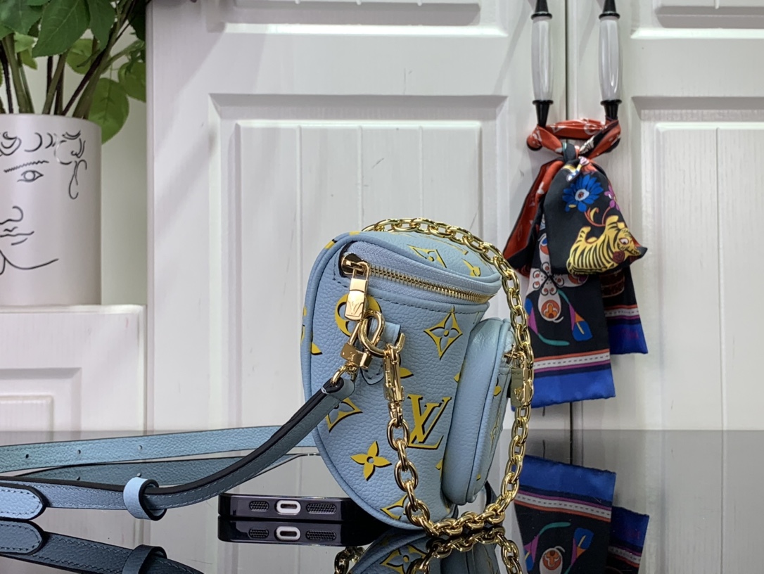 Bagsaaa L0vis Vvtt0n M83694 Mini Bumbag Baby Blue - 17 x 12 x 9.5 cm