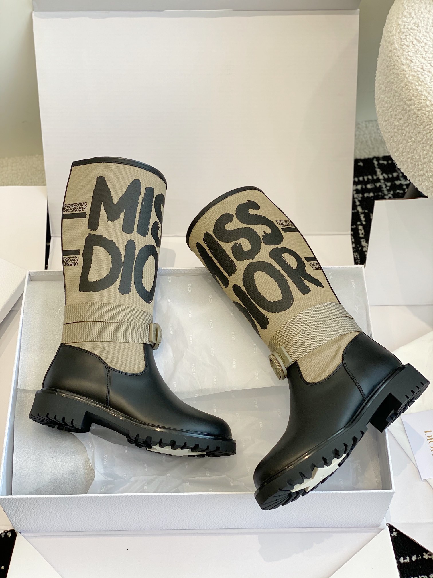 Bagsaaa D10r D-Major Boot Warm Taupe Technical Canvas with Black Miss D10r Graffiti Print and Black Calfskin