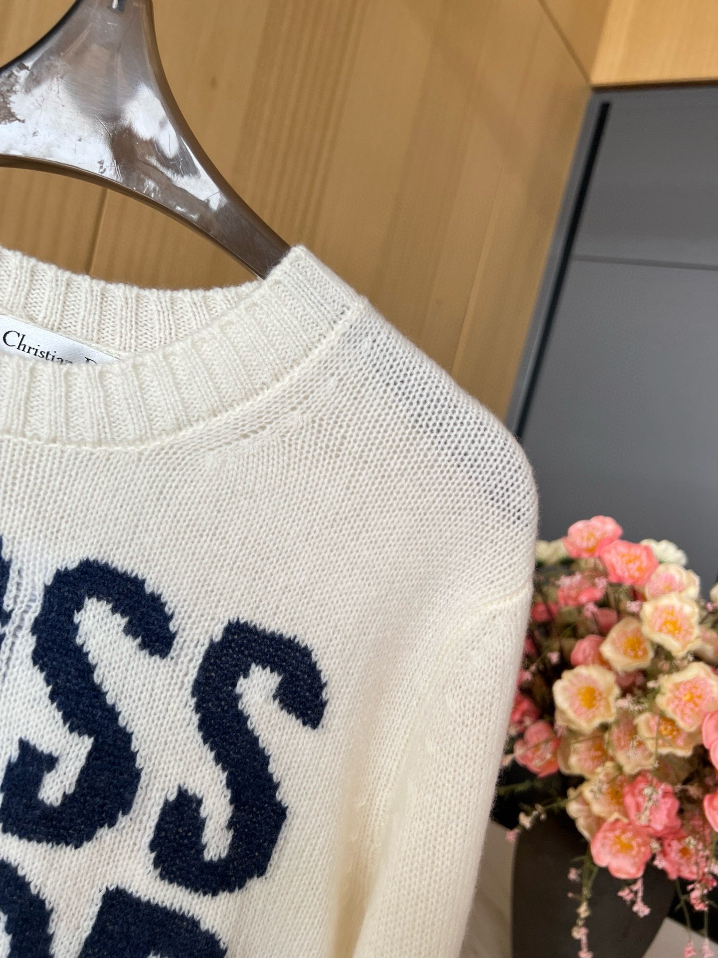 Bagsaaa D10r Sweater Ecru Cashmere and Silk Knit with Blue Miss D10r Graffiti Motif