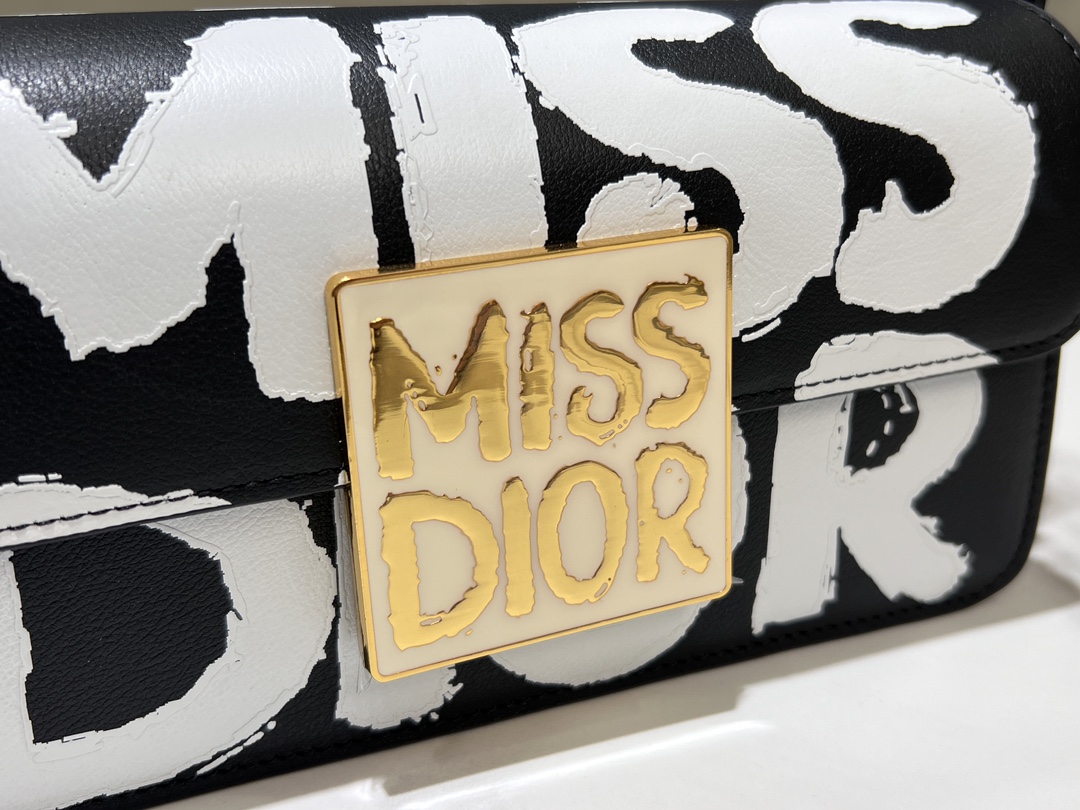 Bagsaaa Miss D10r Flap Bag Black and White Miss D10r Graffiti Printed Calfskin - 22 x 11 x 6 cm