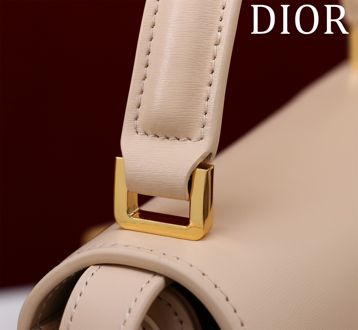 Bagsaaa Medium 30 Montaigne Avenue Top Handle Bag Beige Ribbed Calfskin - 19 x 12 x 8 cm