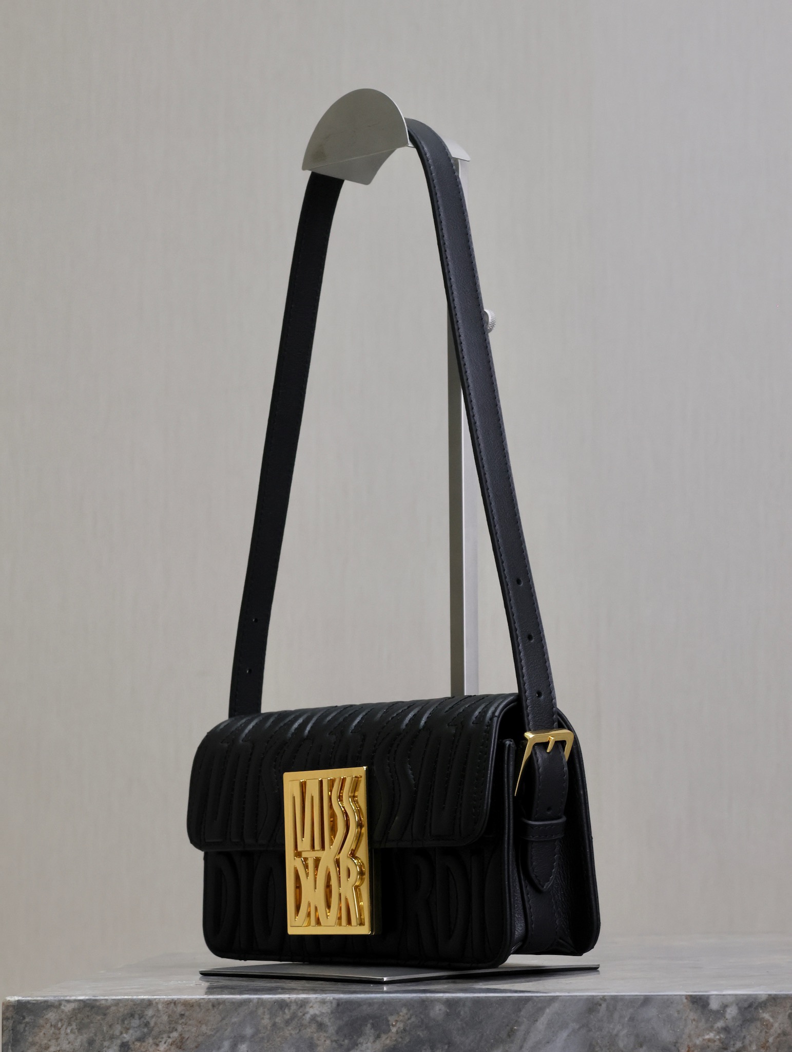 Bagsaaa Miss D10r Flap Bag Black Quilted Miss D10r Allover Calfskin - 22 x 11 x 6 cm