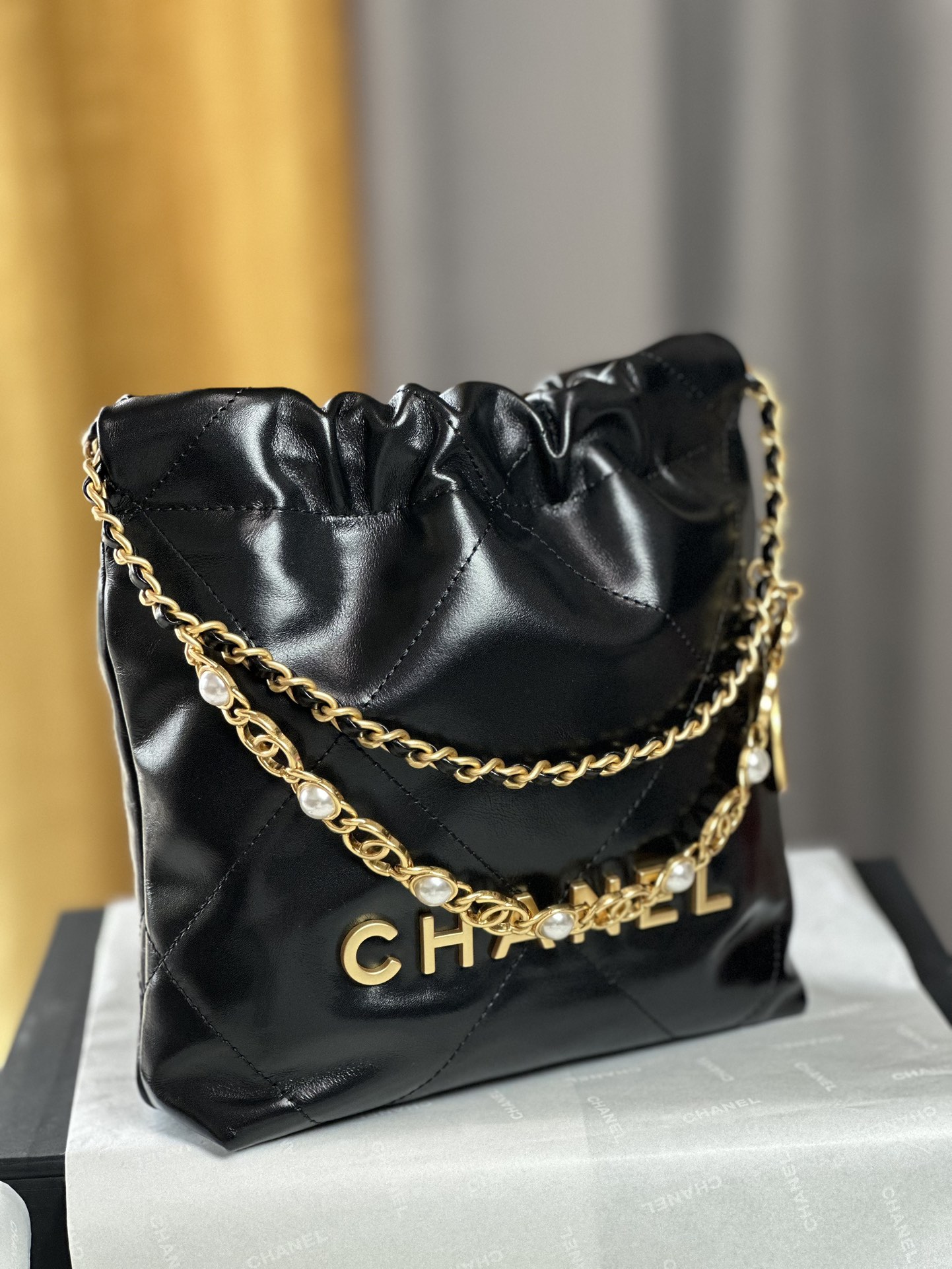 Bagsaaa Ch**el 22 Mini Handbag Black & Imitation Pearls AS3980 - 20×19×6 Cm