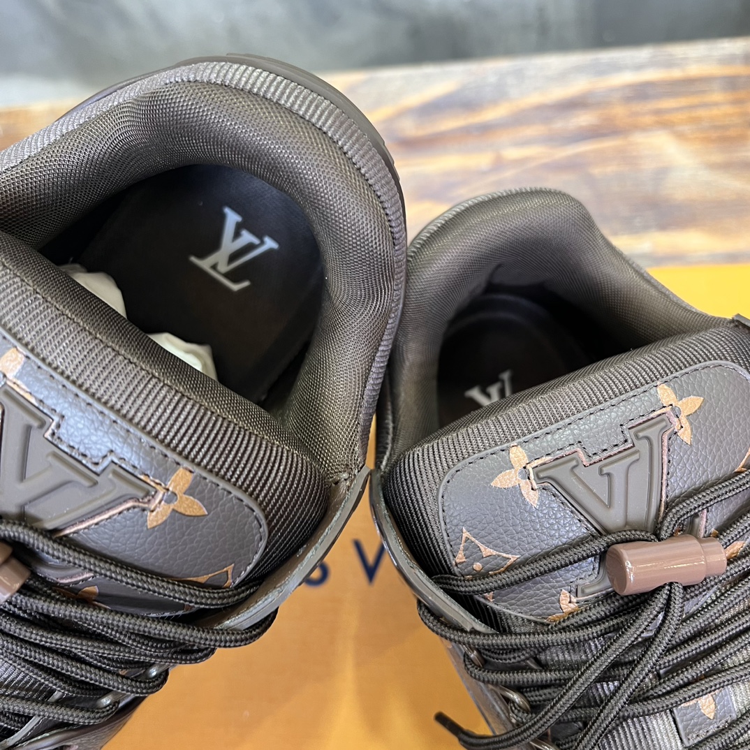 Bagsaaa L0vis Vvtt0n LV Trainer Maxi Sneaker Monogram