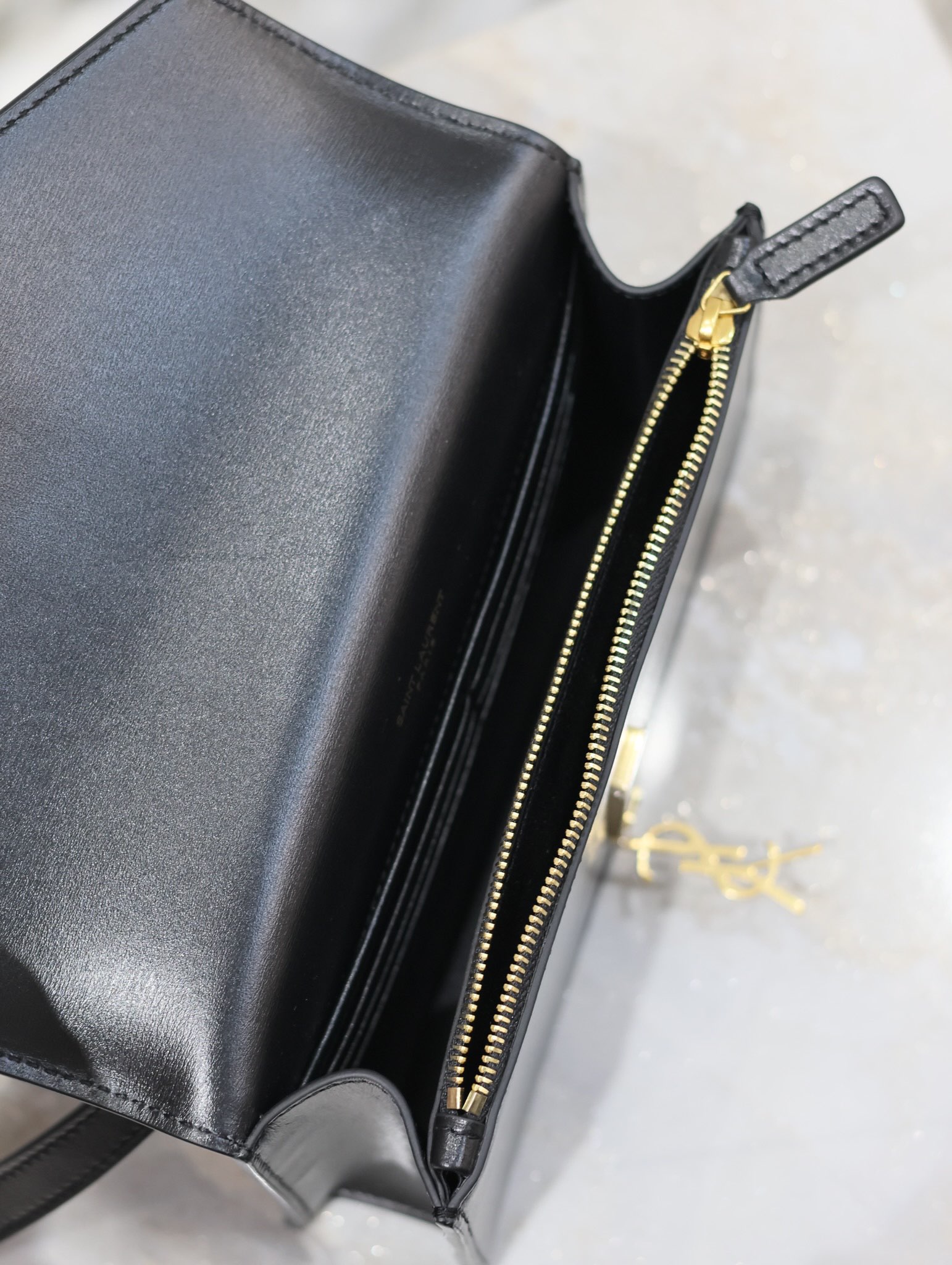 Bagsaaa Y51 Mini Envelope Black & Adjustable Strap 785281 - 19 x 12 x 4 cm