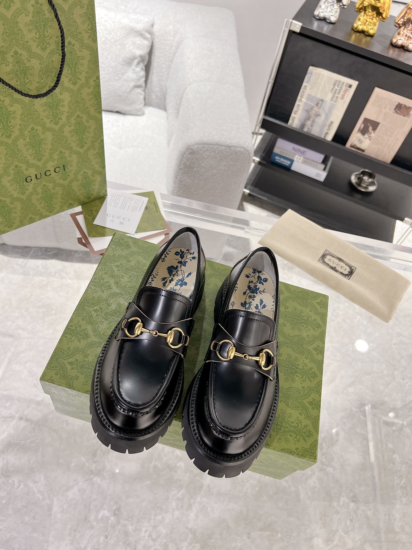 Bagsaaa Gvc*1 Women's lug sole loafer with Horsebit 577236 Black