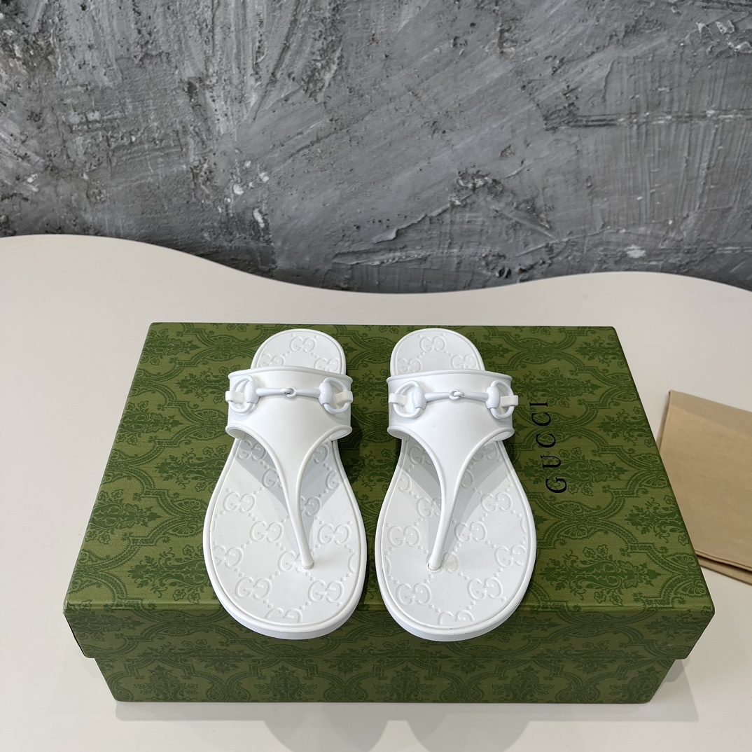 Bagsaaa Gvc*1 Women's thong sandal with Horsebit 780306 White