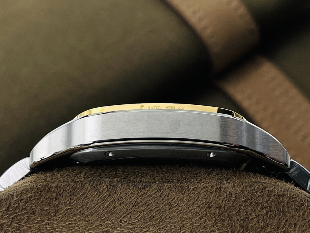 Bagsaaa Santos De Ca*t1er Watch Large W2SA0006 Automatic - 39.8mm