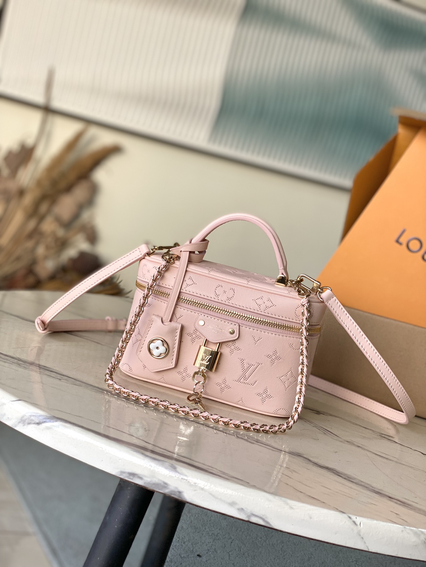 Bagsaaa L0vis Vvtt0n M11298 Vanity Pouch Rose Jasmine Pink - 11.5 x 6.5 x 19 cm