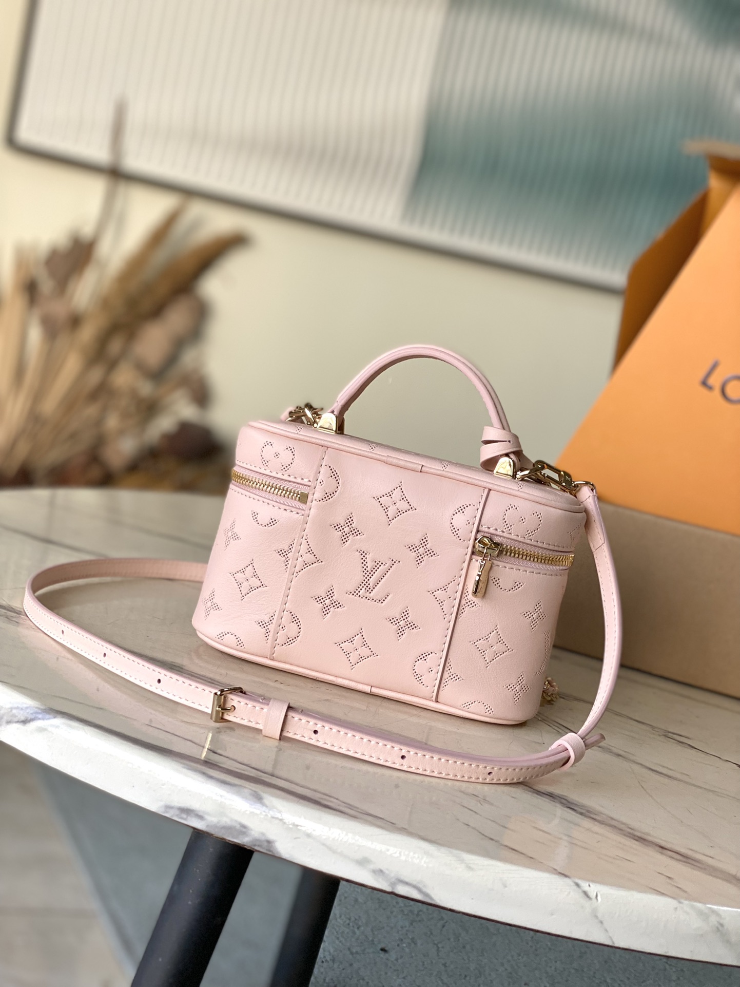 Bagsaaa L0vis Vvtt0n M11298 Vanity Pouch Rose Jasmine Pink - 11.5 x 6.5 x 19 cm