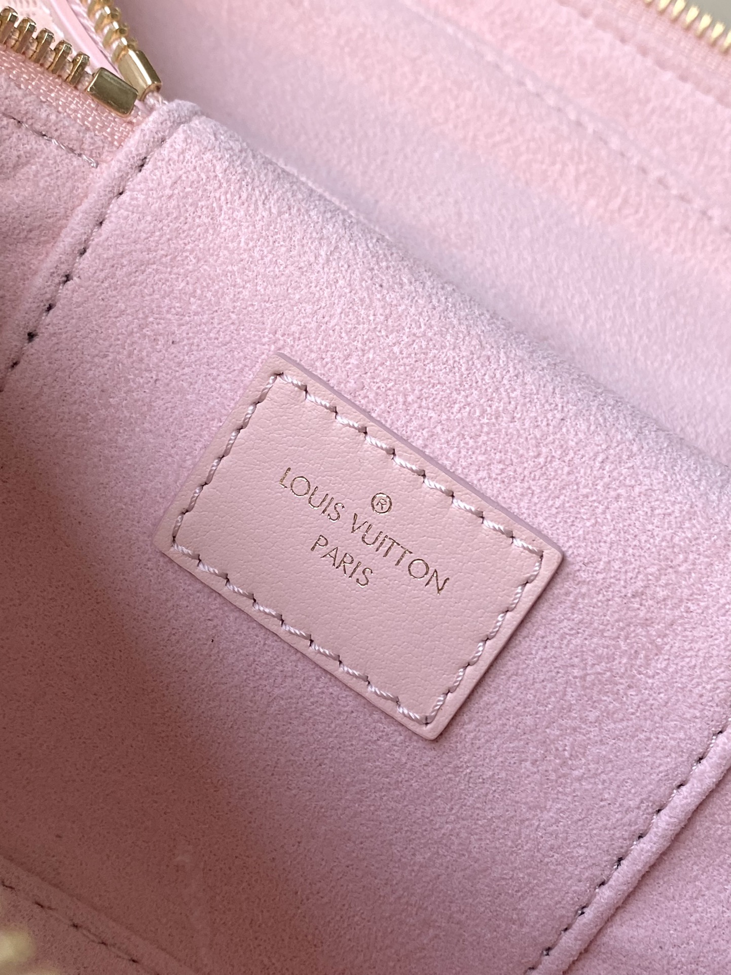 Bagsaaa L0vis Vvtt0n M11298 Vanity Pouch Rose Jasmine Pink - 11.5 x 6.5 x 19 cm