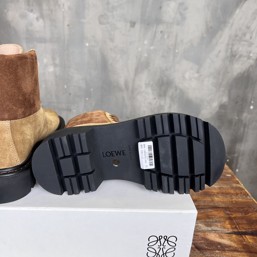 Bagsaaa L0ew* Sierra combat boot in suede Brown
