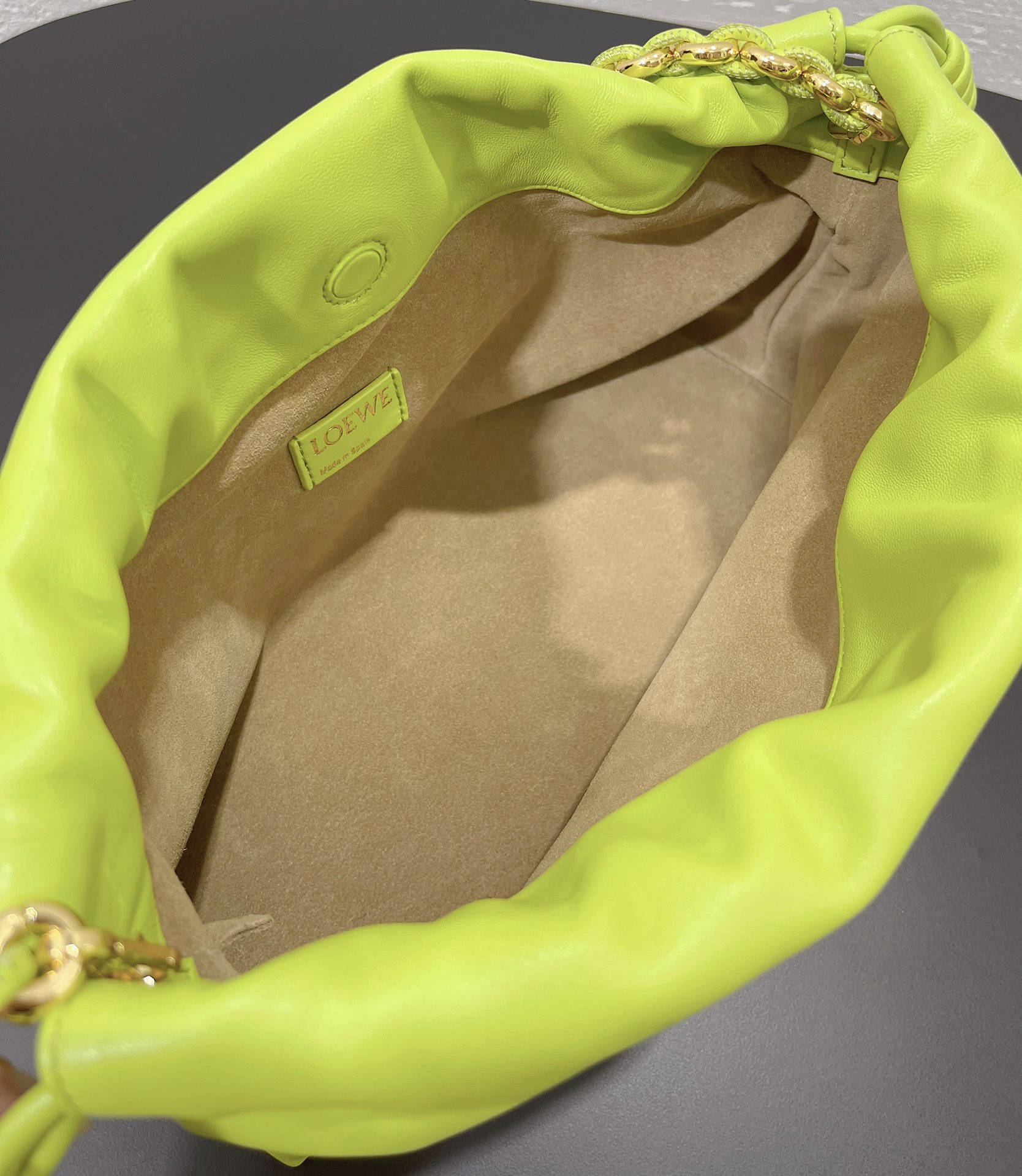 Bagsaaa L0ew* Medium Flamenco purse in mellow nappa lambskin Anise- 30X20X10.5 cm