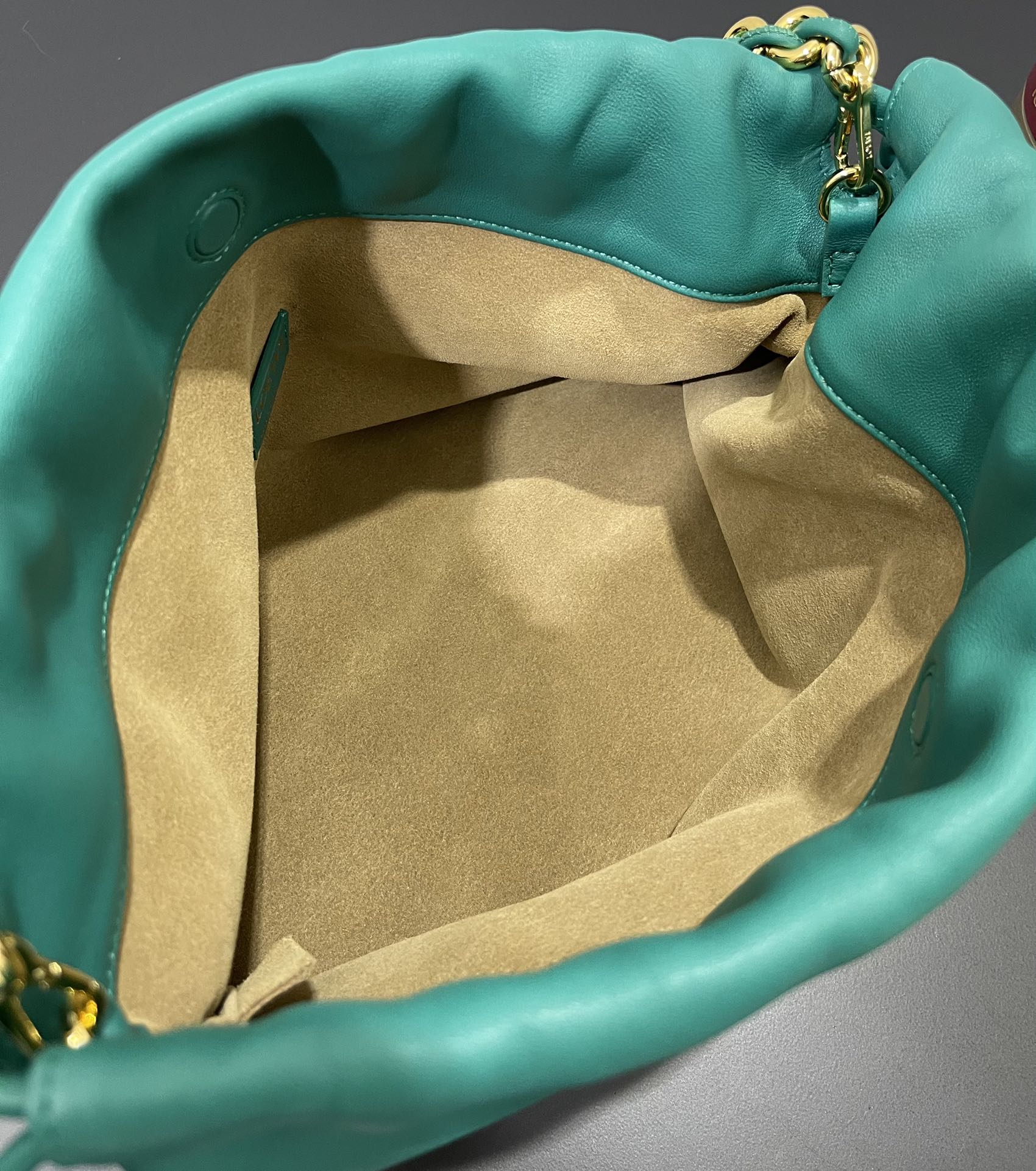 Bagsaaa L0ew* Medium Flamenco purse in mellow nappa lambskin Emerald Green- 30X20X10.5 cm