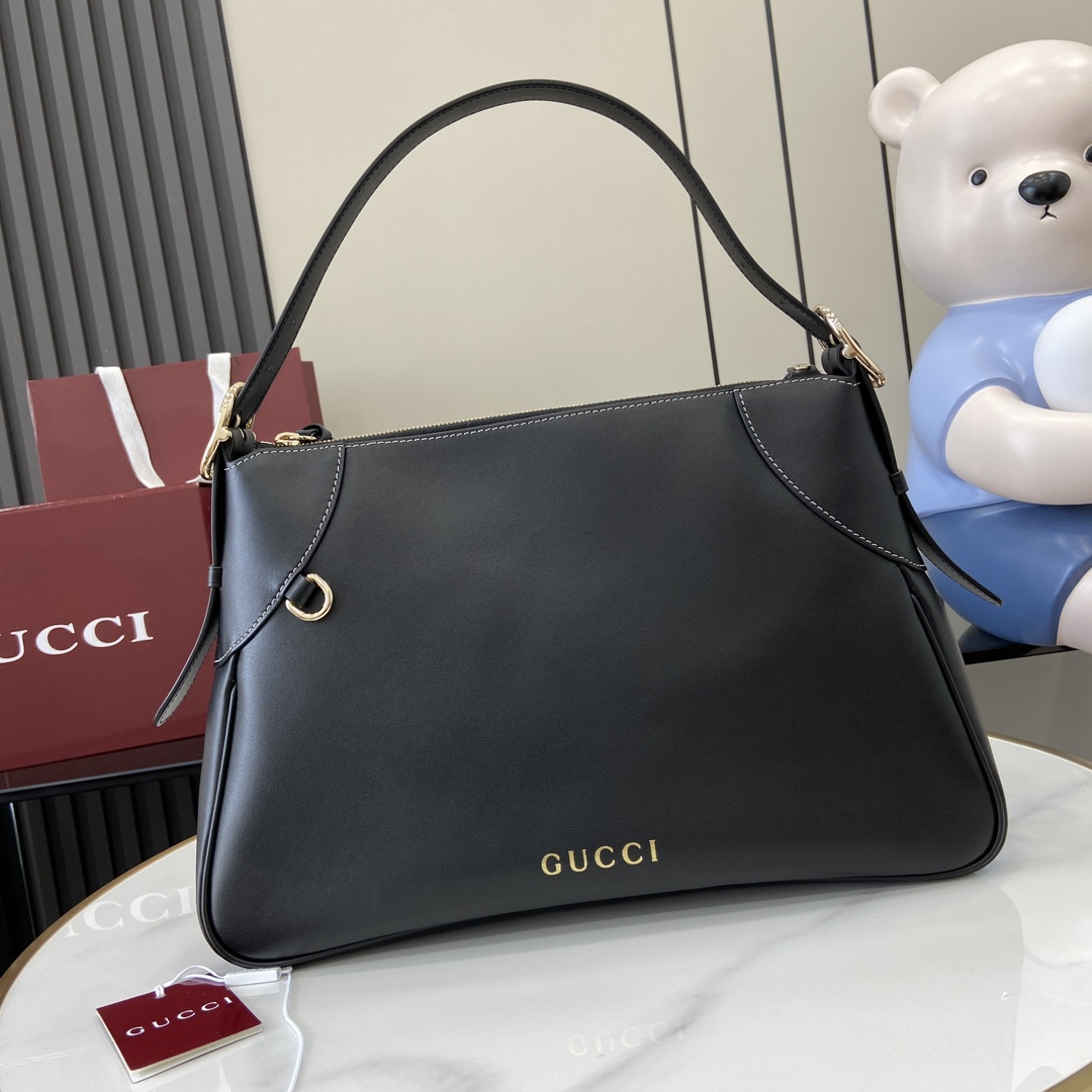 Bagsaaa Gvc*1 GG Emblem medium shoulder bag 815217 black - 37 x 23 x 8cm