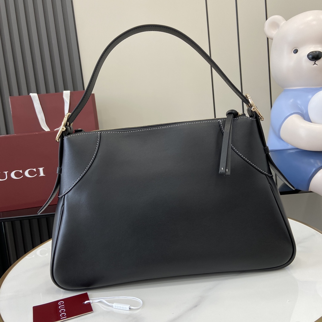 Bagsaaa Gvc*1 GG Emblem medium shoulder bag 815217 black - 37 x 23 x 8cm