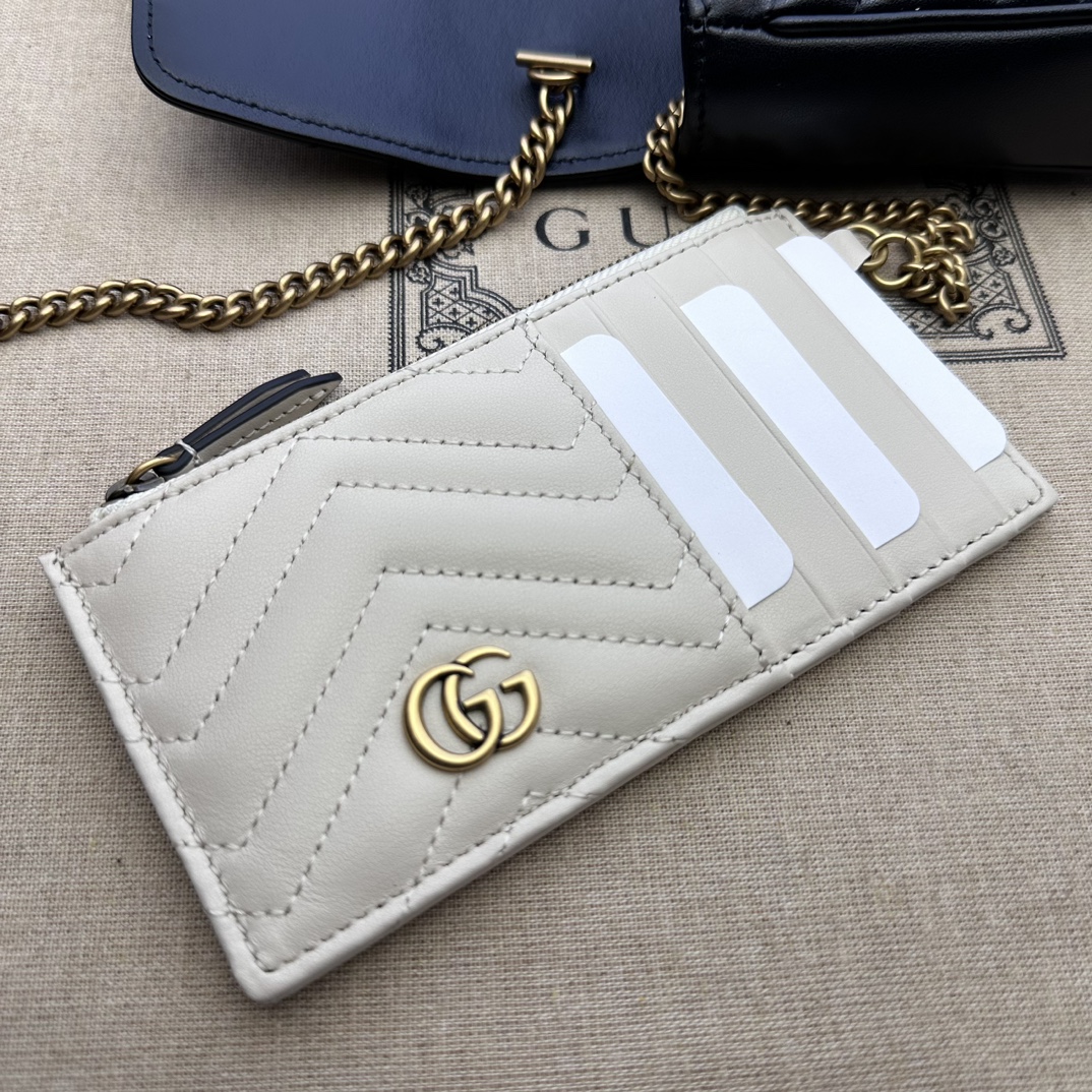 Bagsaaa Gvc*1 GG Marmont mini bag ‎751526 black - 21x12x5cm