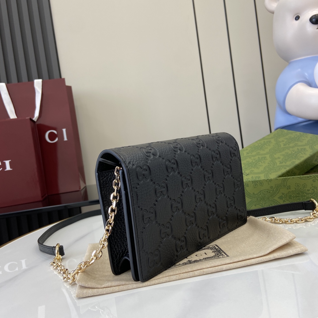 Bagsaaa GG Emblem S*per Mini Shoulder Bag Black - 20 x 12.5 x 4.5 cm